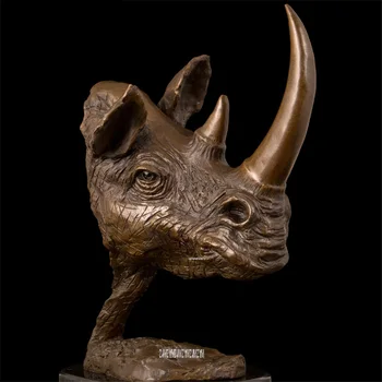 Абстрактна скулптура на Главата на носорог Статуи на животни Месинг Резба по мед Изкуство, Занаят Модерна декорация на маса за домашен офис
